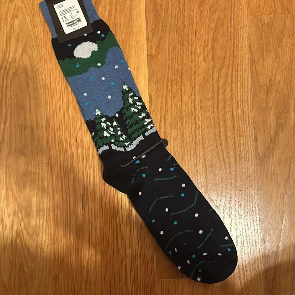 NWT Cremieux Socks